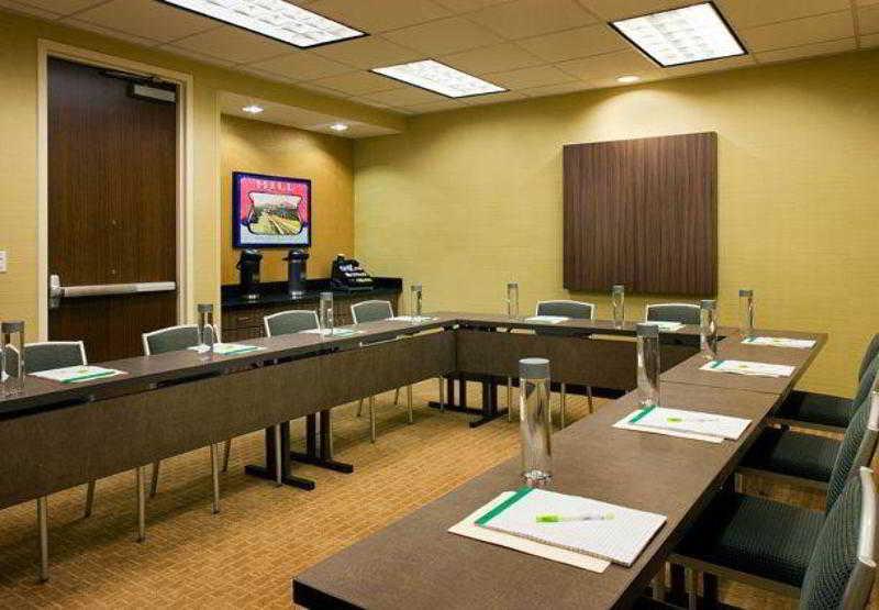 Fairfield & By Marriott Orange County Hotel 3*