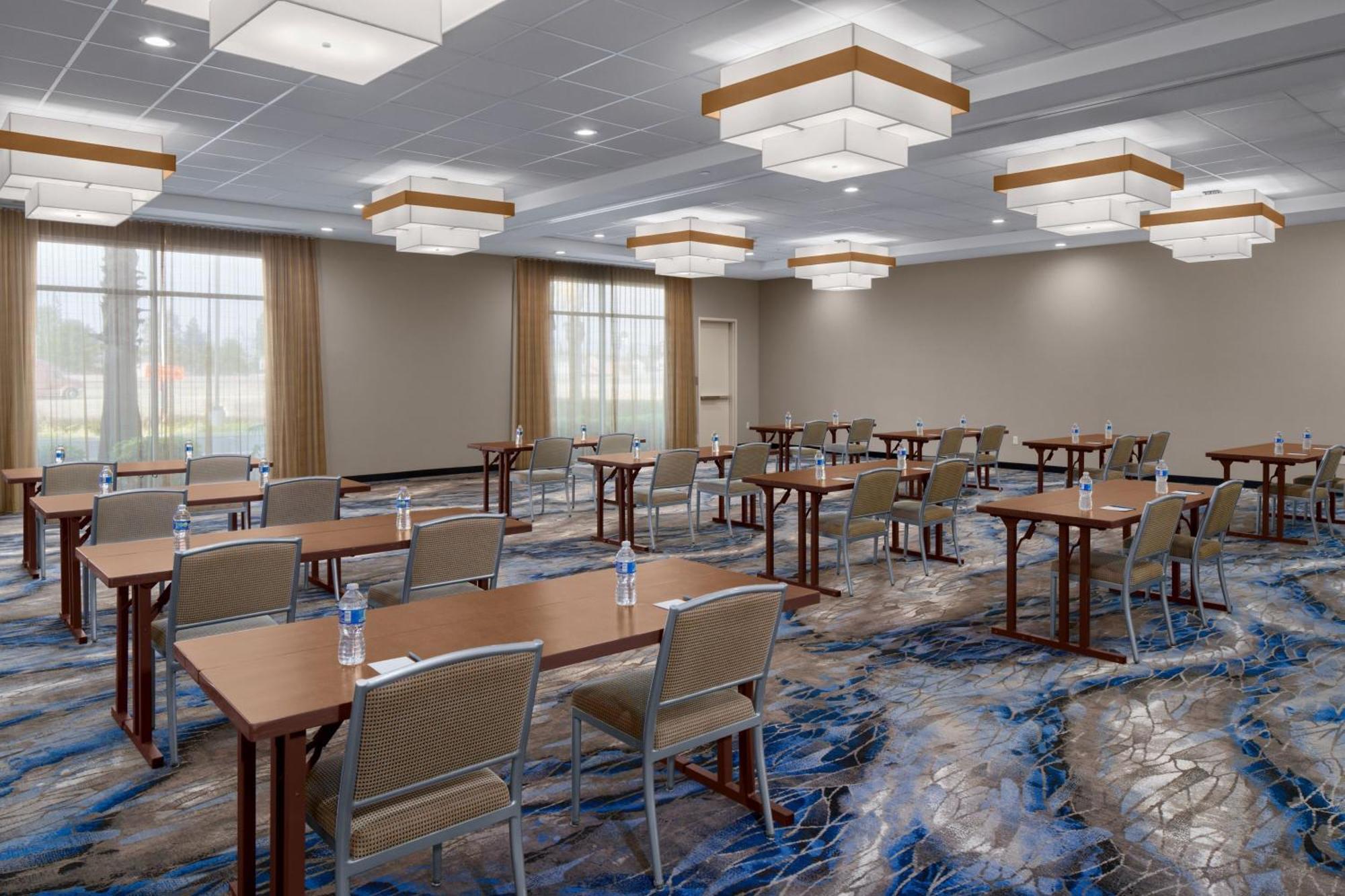 Fairfield & By Marriott Orange County Tustin