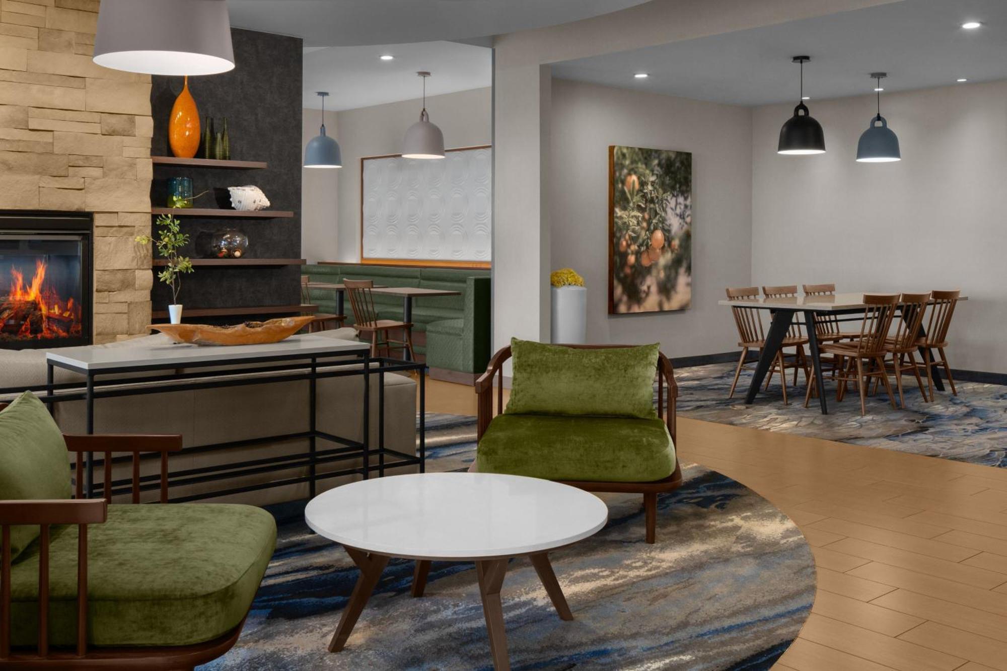 Fairfield & By Marriott Orange County Hotel 3*
